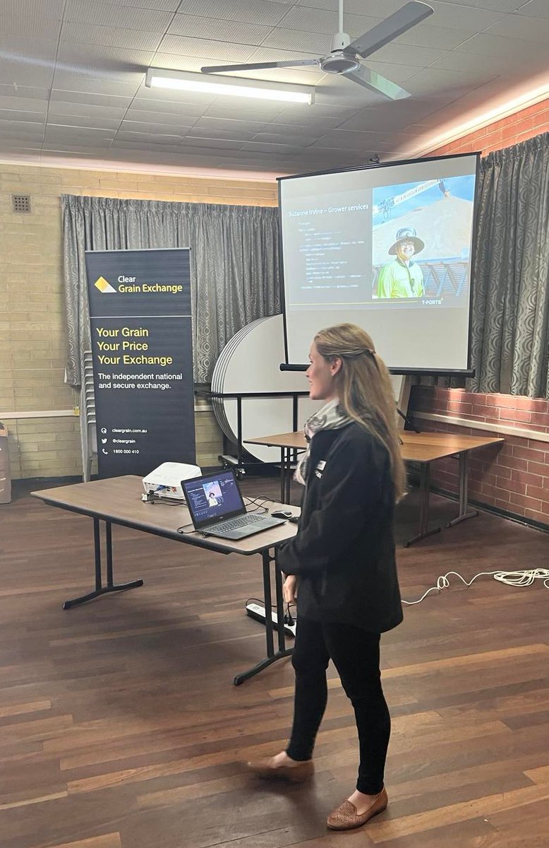 TPortsAus's tweet photo. Thank you to growers across the Eyre Peninsula who joined us at our grower meetings this week. We had some great discussions and we're looking forward to continuing to partner with you. #epag #ausag @ClearGrain @Flexi_Grain https://t.co/kXaIbCDFTJ