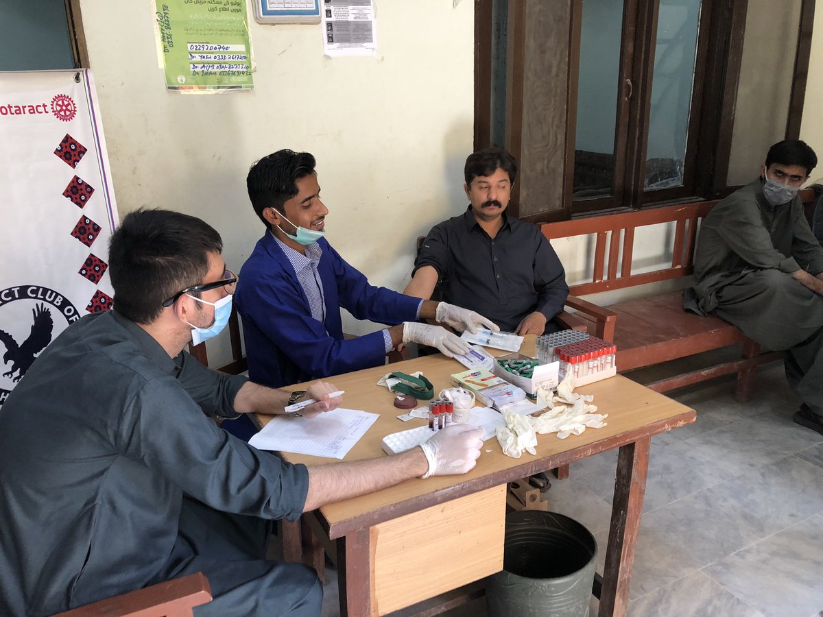 racdeserthawks's tweet image. On the occasion of *Pakistan Day*

*RAC Desert Hawks Hyderabad * in collaboration with Dr Essa Laboratory Latifabad &amp;amp; DHO Hyderabad,

Organized ,

*Free Medical &amp;amp; Screening Camp*

On 23 March 2022 at Rotary Dispensary and Community Engagement Centre (RDCE) Quetta Town Hyderabad.