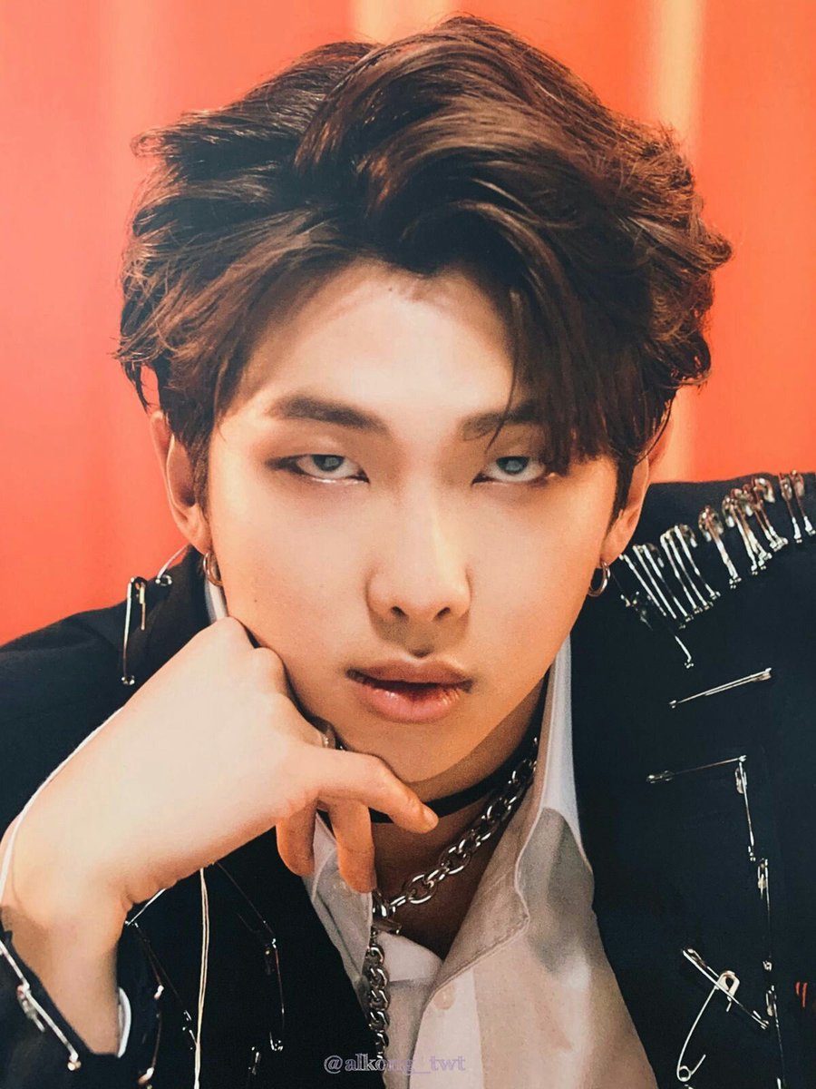 marigoldpookie's tweet image. Me and my ultimate biases
#SArmySelcaDay
#SArmy
#SASD
#SouthAfrican_BTSARMY