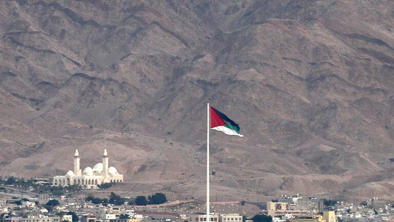 SwatanNews's tweet photo. الأردن | "اجتماعات العقبة" تنطلق اليوم في الأردن
#صوت_الوطن_نيوز #الحدث_من_قلب_الحدث https://t.co/dg2N2TKIOn