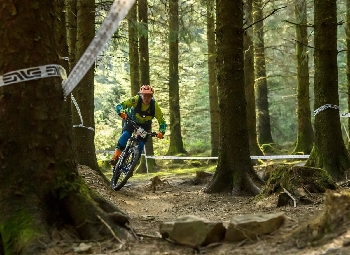 GreatNorthTrail's tweet photo. ‘Racing’ a midweek enduro at Bike Park Wales yesterday. Feeling today like a rode a hardtail down some very rocky trails on an ageing body. Pic by @Joolzephoto before she complains about togs not being credited. Thanks to @SchwalbeUK for the awesome rubber. https://t.co/ir1hBN5kMH