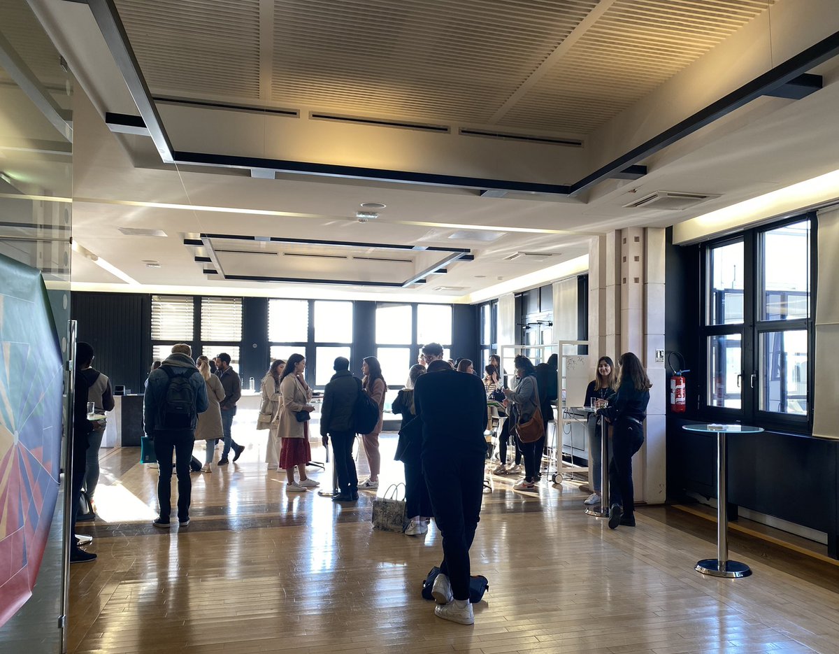 Lancement de la Journée Régionale du dispositif NEXT pour les alternants de #Bretagne et <a href="/EDF_PdL/">EDF Pays de la Loire</a> à la <a href="/CCINantes/">CCI Nantes St Nazaire</a> 🤩
Toute la journée, les #jeunes vont participer à des ateliers autour de l’#emploi pour les accompagner dans leur projet professionnel 👏🏻 
#RSE #alternance