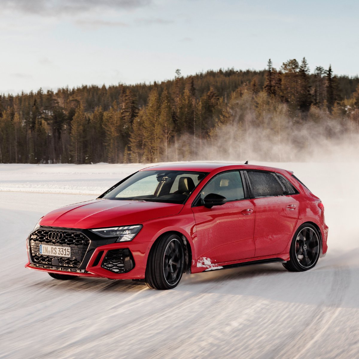 AudiOfficial's tweet photo. Spring into action. The Audi RS 3 making shapes in the melting snow. With this car’s RS Torque Splitter, drifting is as elegant as dancing.
>> https://t.co/LgruetbYWB
#Audi #AudiRS3 #TorqueSplitter #innovation #drifting https://t.co/UE3jerMcs3