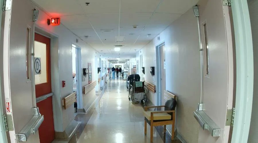 Fire alarm systems in hospitals are a must for any health care facility. It is imperative that these systems are reliable and efficient.
Learn more at #HBC 
https://t.co/HelO8HusSS
#hospitals #hospital #firealarmsystems #firesafety #firealarm #firealarms #hospitalsafety https://t.co/iiNgA4pDM7