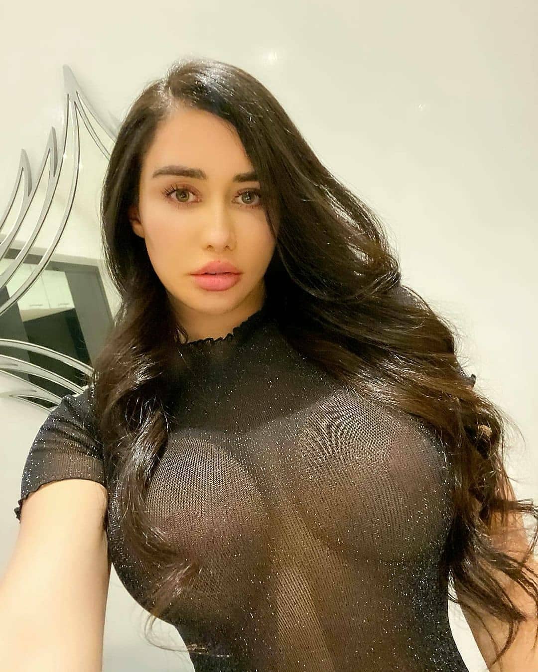 BABE XQC 💝 on X: RT if you like ❤️ Model: joselyncano  t.coyzajBnRSzb  X