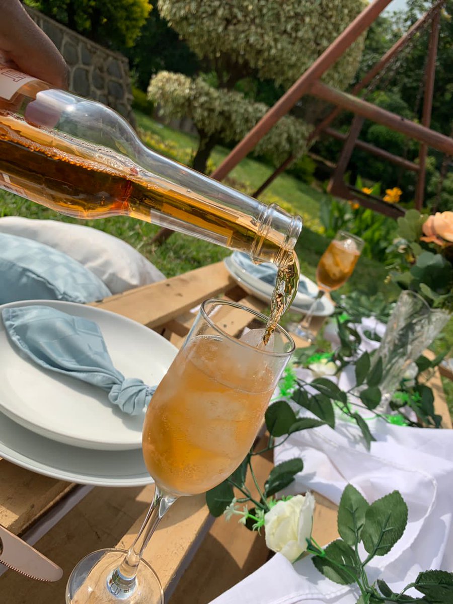 elegantsetups's tweet photo. Book Us For Your Events at Affordable Prices 😅
- Birthday's
- Luncheon
- Baby Shower
- Proposal
- Romantic Dates 
 📍Blantyre , DM/ Whatsapp 0881245116
RT 🙏♥️ https://t.co/XzKRFRWH0C