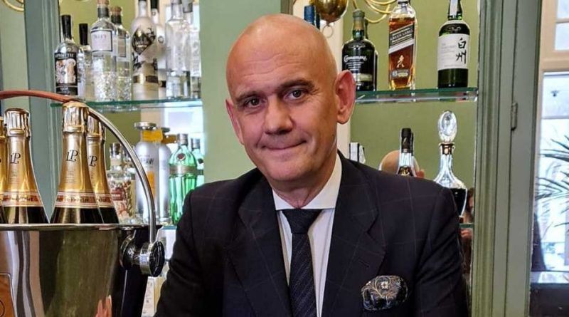 Madrid: David Robledo, nuevo director del Grupo Allard

👇
origenonline.es/index.php/2022…

<a href="/cluballard/">El Club Allard</a> <a href="/robledosumiller/">David Robledo</a>