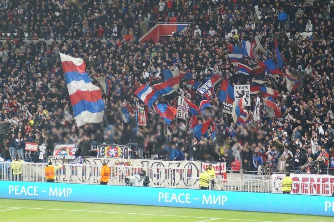 UltrasMadeinFR's tweet photo. ⚽️ OL - Porto (EL)
📆 17 mars 2022
📢 Lyon 1950 !
#OLFCP https://t.co/vAswrUssFq