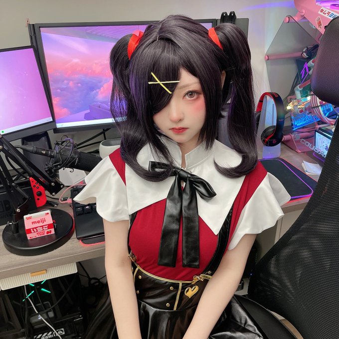 Twitterのコスプレ画像2