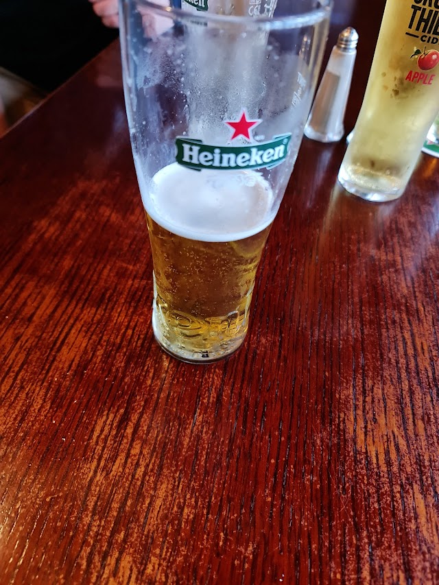 randompubbot's tweet image. The Halfway House; Walkinstown Rd, Walkinstown, Dublin, Co. Dublin, Ireland google.com/maps/place/?q=…