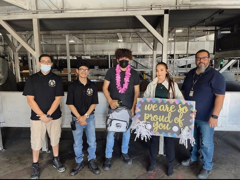 Harry_Guleian's tweet photo. Congratulations Jose Aldana from the Bell Day Sort!
February Employee of the Month!
Thank you for all your accomplishments!
Top Loader Cube U, Outstanding Service, Production, and Safety Results! @jimweber88 @Buckeyelouie @DAirstrike https://t.co/2Xn9N6AFil