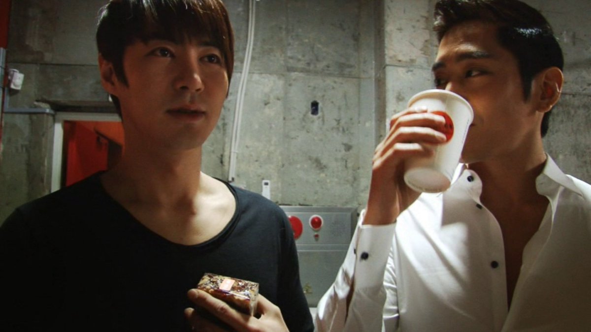 junserious's tweet photo. 인생10탑 https://t.co/Jrse4Wdtql