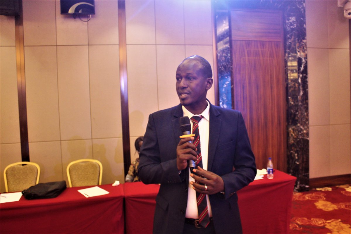 BoCEJGuinee's tweet photo. Le #Projet_BoCEJ a tenu ce mercredi 22 mars la 14è session de son #Comité_dOrientation_Stratégique(COS). Placée sous la présidence du Ministre de la Jeunesse et des Sports, cette réunion technique semestrielle a été conduite par le Secrétaire général du Département de tutelle. https://t.co/mUpbCXXc4y