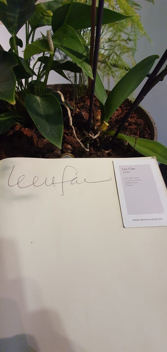 jlrabanel's tweet photo. Quel plaisir de recevoir et d’avoir comme voisin et ami Lee Ufan….www.leeufan-arles.org https://t.co/VnS4Fade7u