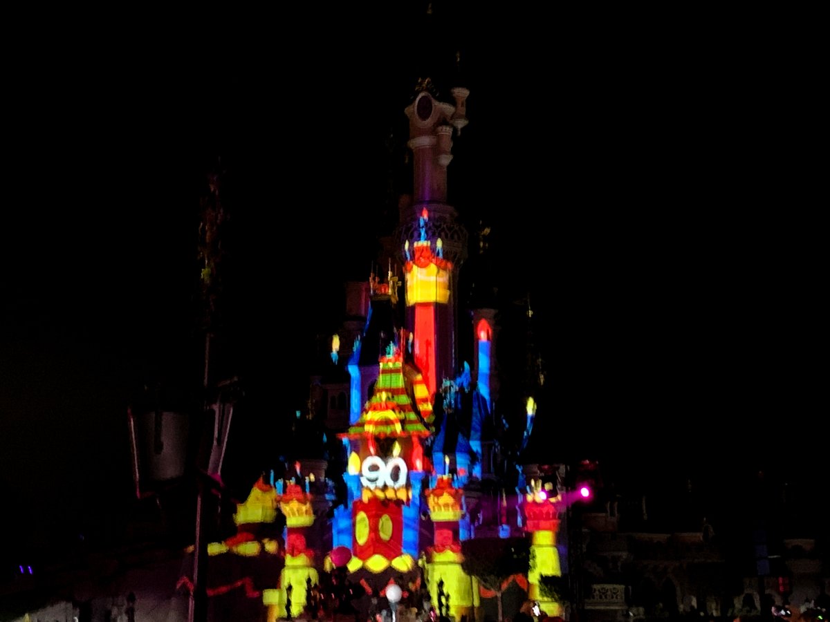 thedlpgeek's tweet photo. With tomorrow’s Annual Pass Night celebrating 30 Years of Disneyland Paris, for the final #CountdownTo30YODLP we look at when we celebrated 90 Years of Mickey!
The Mickey 90 Mouse Party AP Night has been my favourite so far! Roll on tomorrow! #APNight #DisneylandParis30 #DLP30 https://t.co/kwuPVV13DE