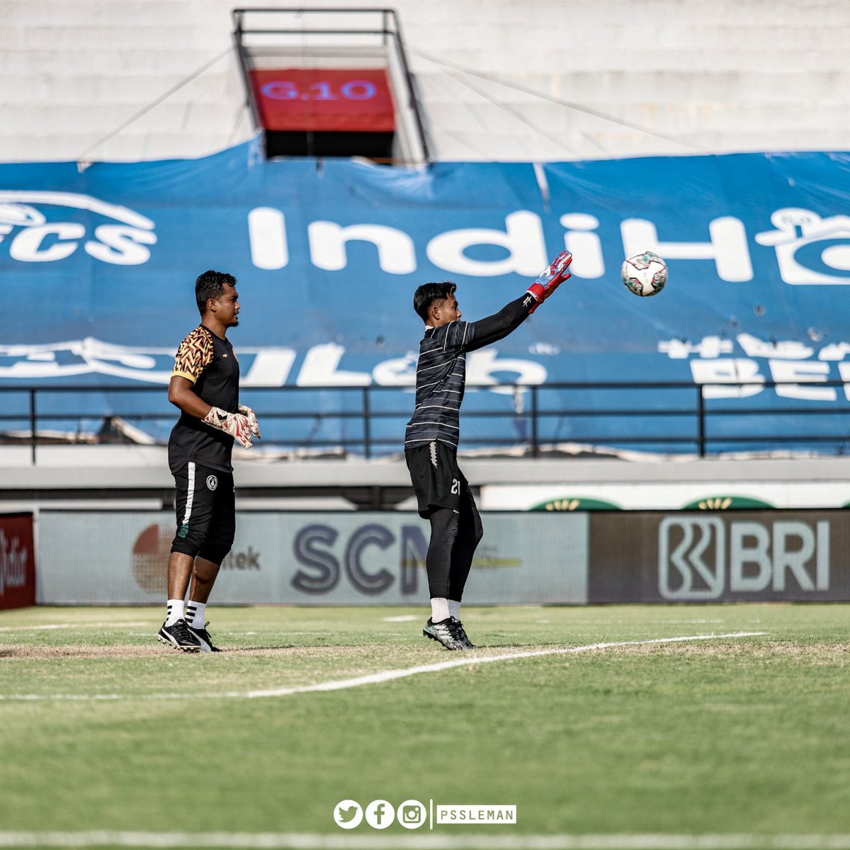 𝗖𝗢𝗠𝗘 𝗢𝗡 𝗦𝗨𝗣𝗘𝗥 𝗘𝗟𝗝𝗔! 🔥🦅

#PSS #COSE #BRILiga1 #PSSvsPersela #PSSday