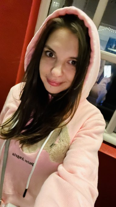 Hello there:) https://t.co/vkCI0Zoxs2