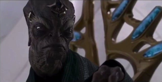 LoseYourselfPod's tweet photo. Rising from the dead to let y’all know #HaloTheSeries is pretty good. The cgi sort of goes back and forth from bad to good. But that prophet animatronic looked NICE! We’ll have to see how to rest of the story unfolds. Will stay tuned for more. https://t.co/tuSrwXfGqU