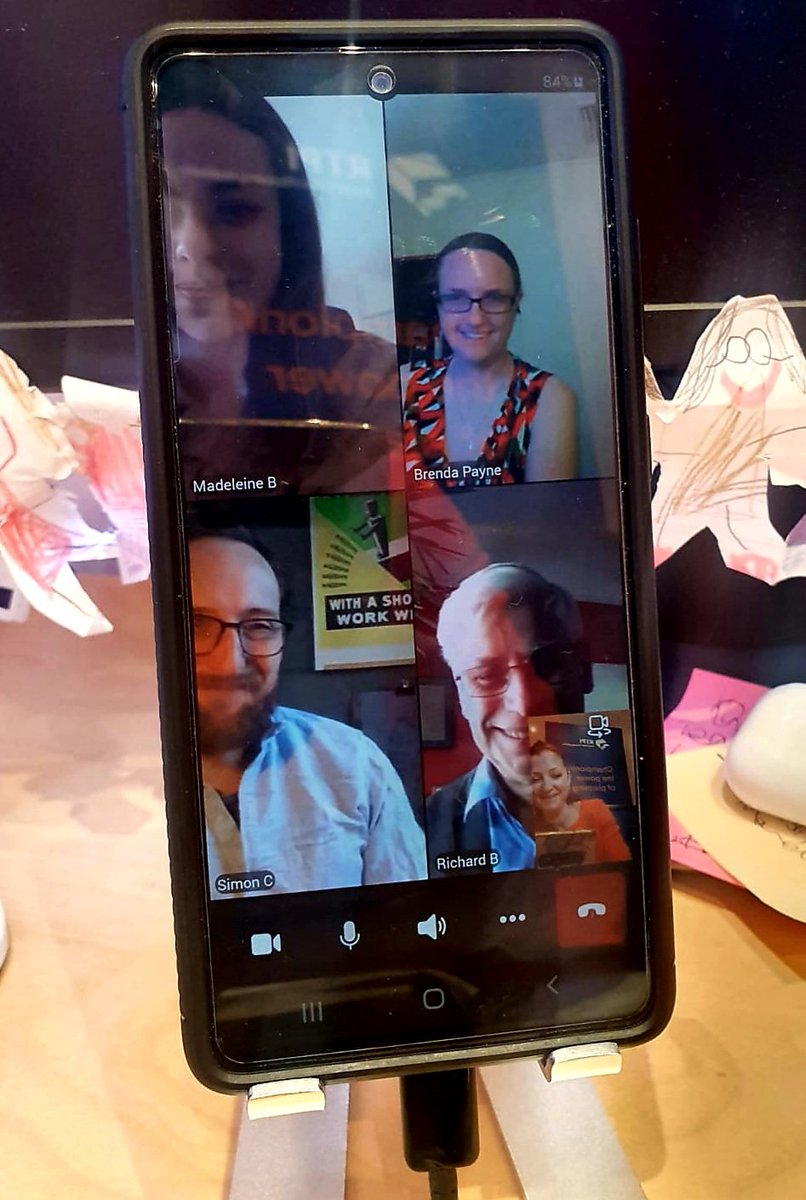 VictoriaCEOCIOB's tweet photo. G'day! #waytostarttheday with our @pia_planning pals from downunder 🇦🇺 🪃🦘 🇦🇺 🪃🦘 excellent handover of @GlobalPlanners secretariat to @RTPIPlanners &amp; so the next chapter begins! 🌏🌎🌍 https://t.co/BdEamoqYEb