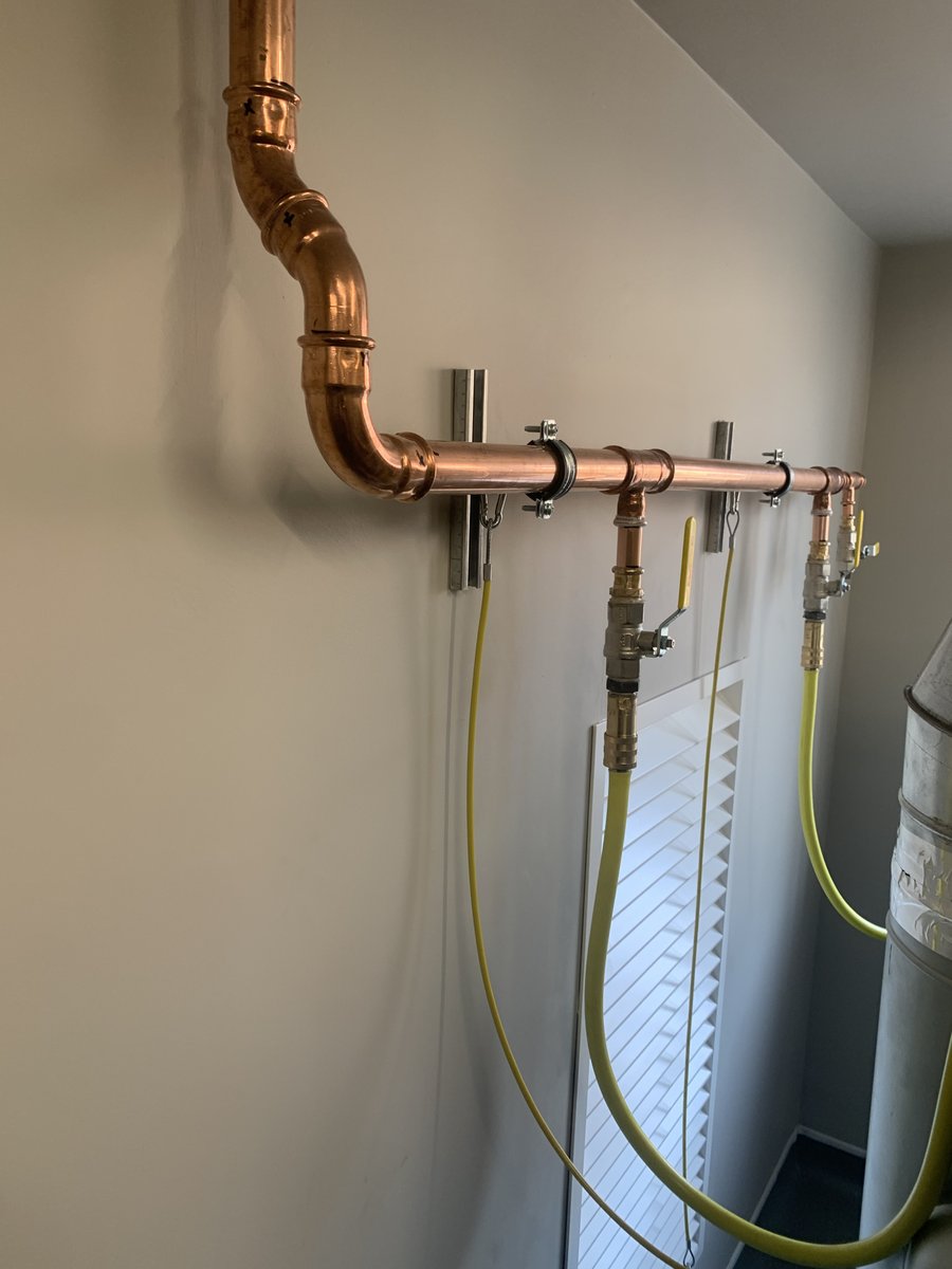 Another care home laundry project completed in Buckingham this week 

The installation team have installed 3 x FX105 washers, 2 x DX16 tumble dryers and a Grandimpianti rotary Iron S120 alongside a Electrolux iron table.

Do you have any new laundry equipment requirements ?