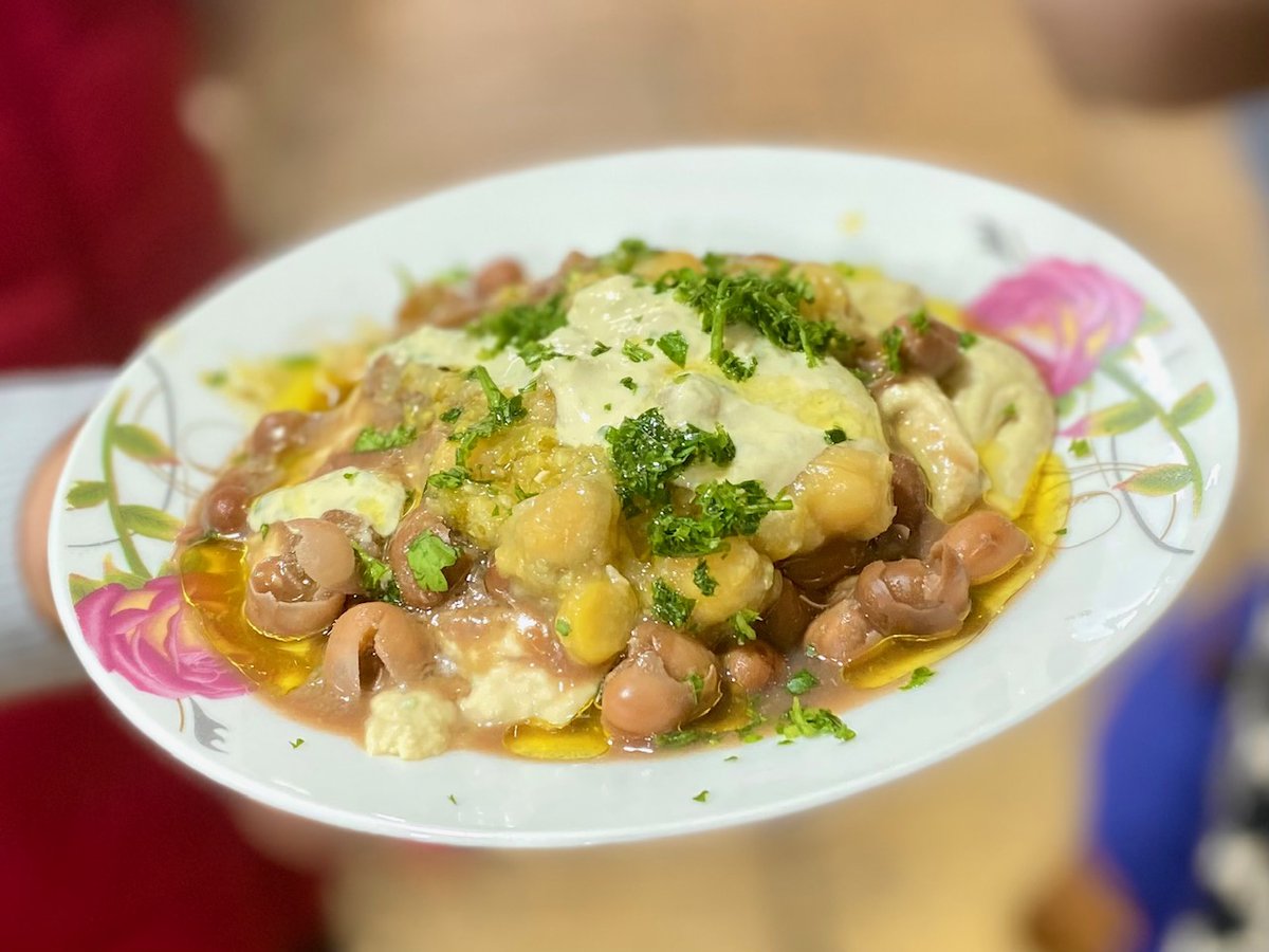 Why you should only eat hummus in the morning bit.ly/36nu0Cc
#hummus #Israelifood #Jerusalemfoodie