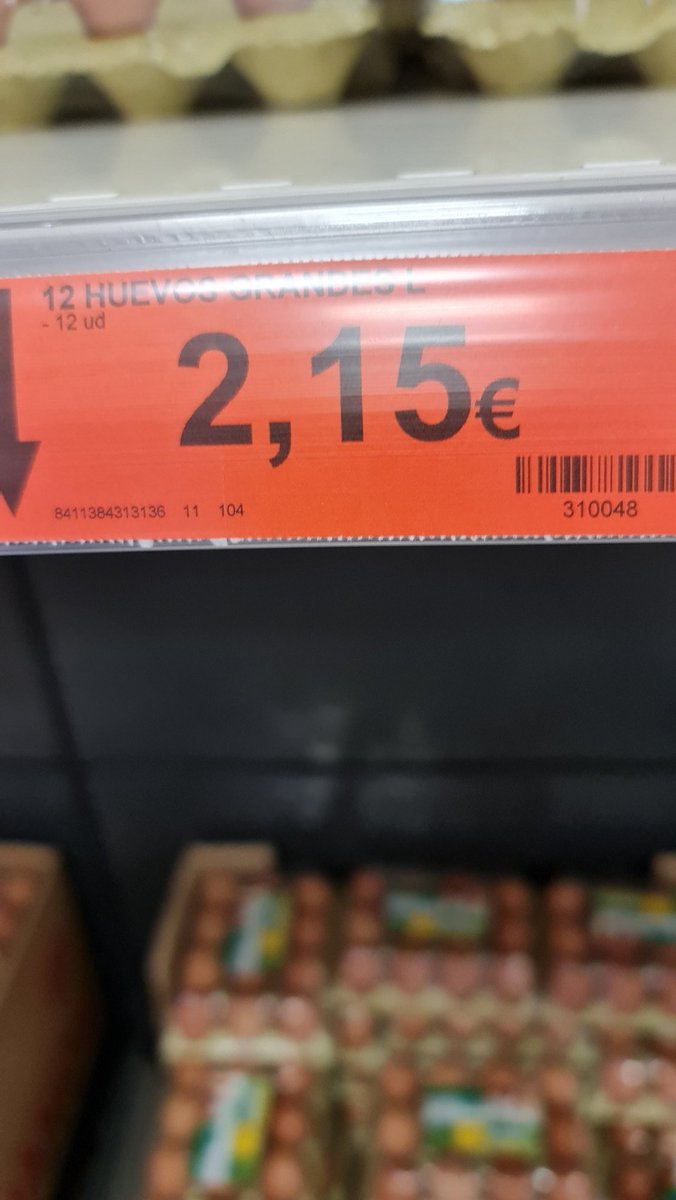 ELO____'s tweet photo. @olgayrob Y los huevos que los compré la semana pasada  a  1.45 €  y ahora  2,15€ https://t.co/Jef6viEhsH