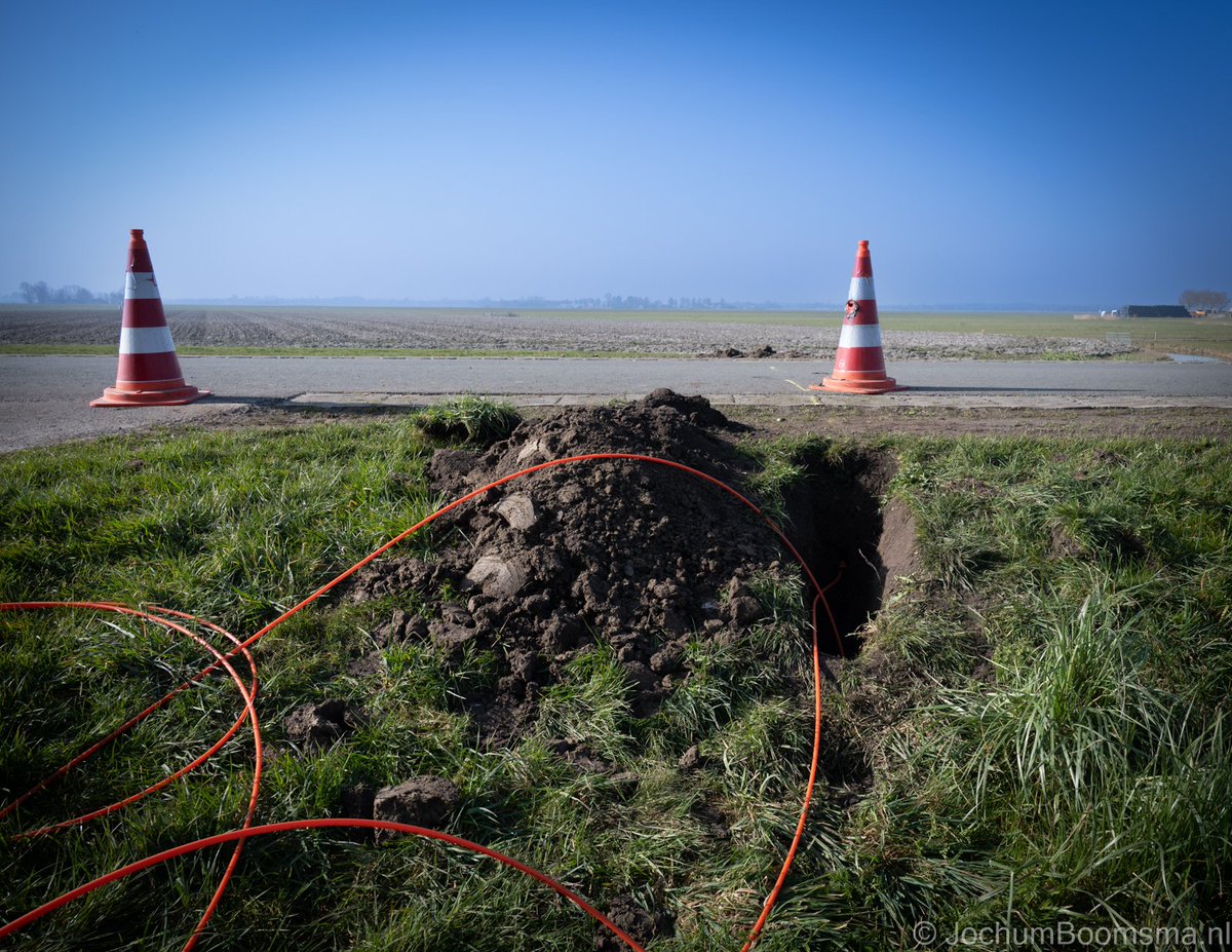 Raket is er door, nu nog wachten op een kastje....

#glasvezel #kabelnoord #kpn #multifiber #internet