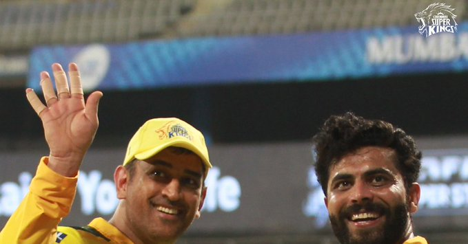 ANI's tweet photo. MS Dhoni hands over Chennai Super Kings captaincy to Ravindra Jadeja

(Picture courtesy: CSK Twitter handle) https://t.co/cnYEbpCQZK