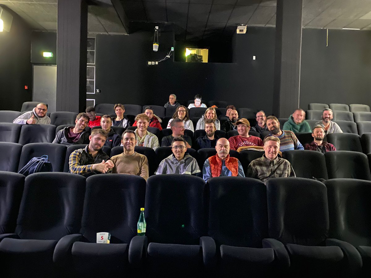 Les menuisiers ont eu l’opportunité d’assister au film Compagnons lors d’une projection au cinéma de la ville de Torcy.

Un beau moment de partage, Merci au cinéma de Torcy pour leur accueil.
