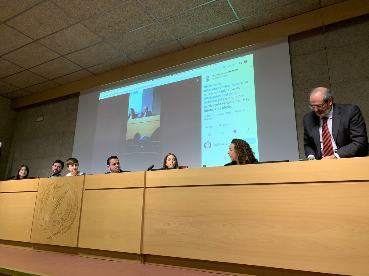 carlotanud's tweet photo. Turno en #GeneraciónNewPaper de la otra cara de la moneda del periodismo: los “gabineteros” (gabinetes de comunicación) @be_bartlet @unicomplutense @ArturoGomezQuij https://t.co/rAu9a15PDY