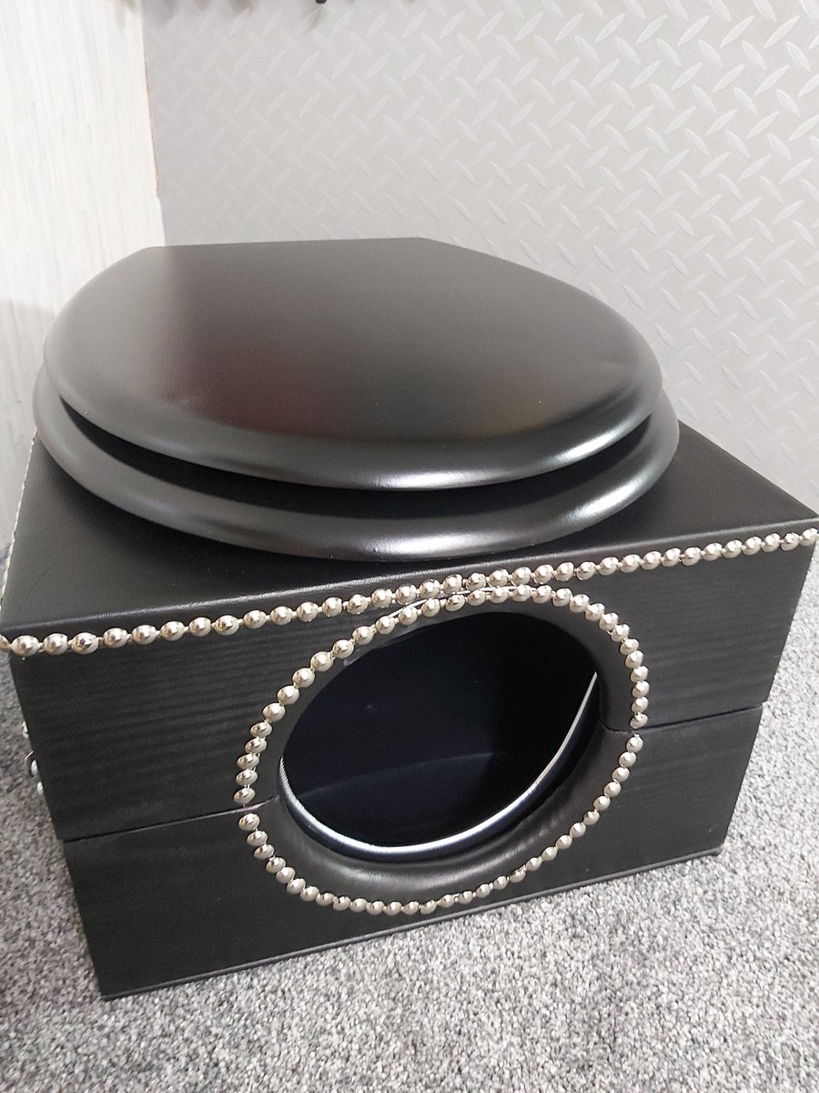 ExcelMiv's tweet photo. End of month special, toilet box £125. Including free UK mainland delivery please message on 07875375869.
Many thanks https://t.co/WxyydPMVor