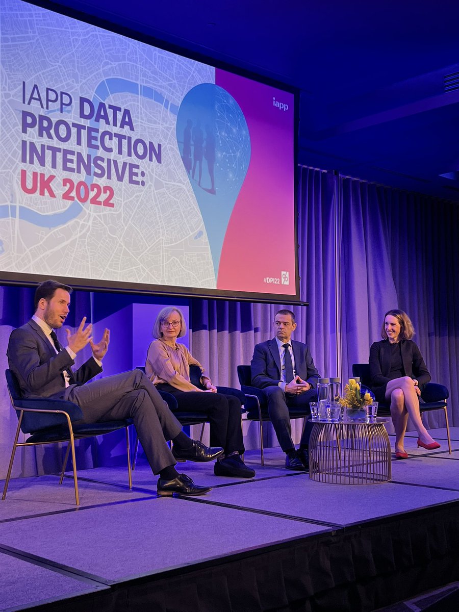@DCMS’s James Snook, @twobirdsprivacy’s Ruth Boardman, @EUstaran and @cdfen discuss everyone’s favorite topic - data transfers! #DPI22