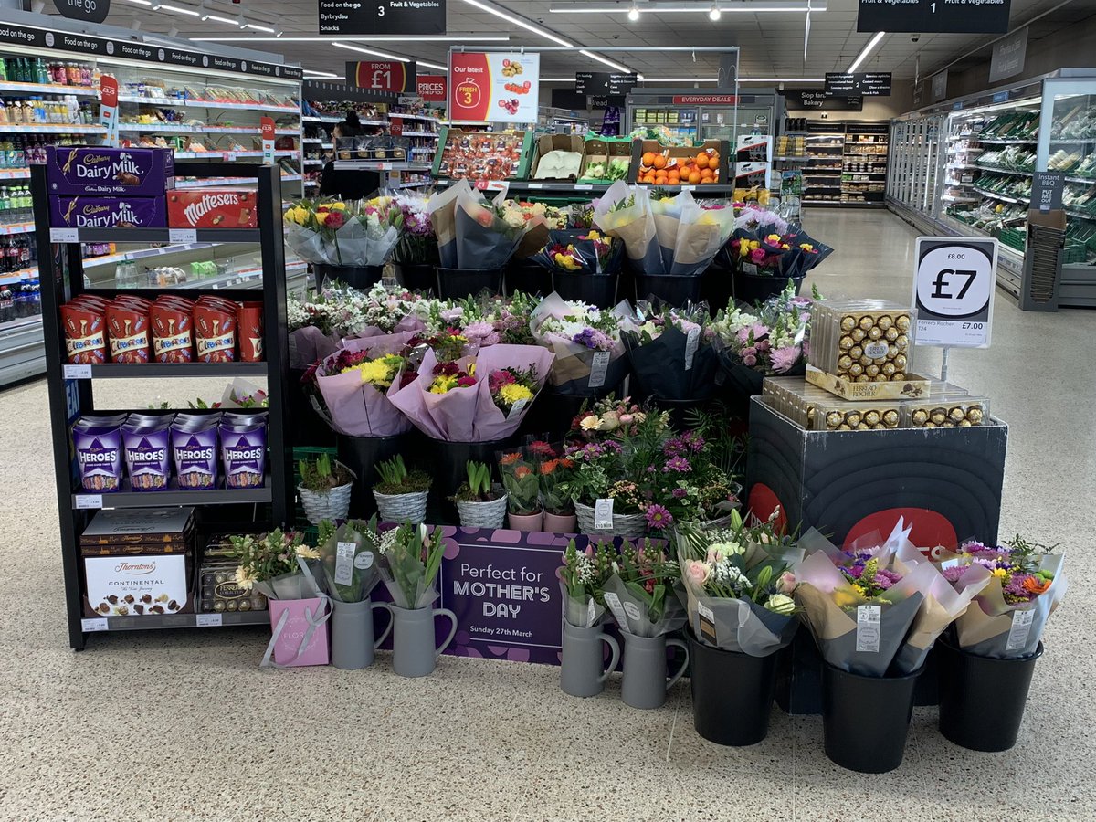 Mother’s Day this weekend, download the Coop Membership App today earn £3 off when you spend £10 or more …that means you can pick up the extra treat 😊

coop.uk/2mSiXct