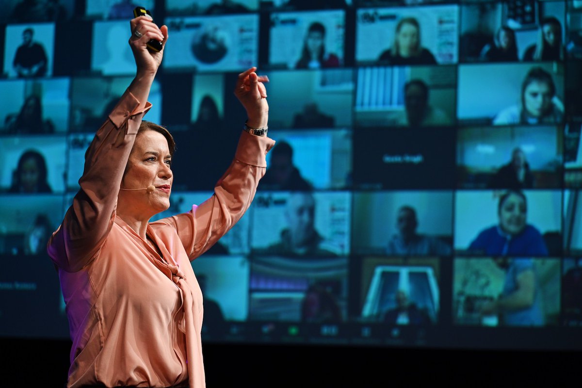 AgentRainmaker's tweet photo. The second ever ARX Mastery event was an absolute BLAST!
Check out our latest blog, where @sally_lawson gives a recap of such an incredible event π
https://t.co/u0W8jb8B2Y
#agentrainmaker #ARXM2022 https://t.co/7cdQpTrVi3