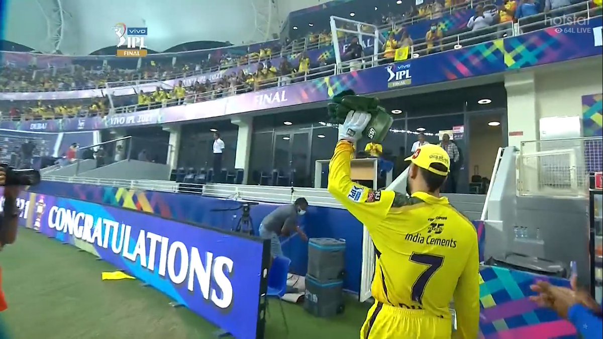 TrendsDhoni's tweet photo. You will always be our captain @msdhoni 🙏 https://t.co/C0wzGVT1LN