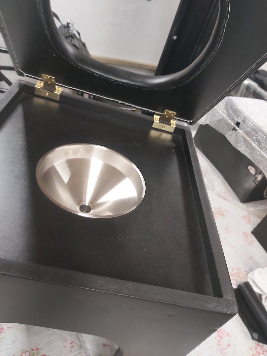 ExcelMiv's tweet photo. Clerance special proto type. 
Needs a piece of pipe for the funnel, £100. Including free UK mainland delivery. Please message on 07875375869. 
Many thanks https://t.co/FRXb9eIALp