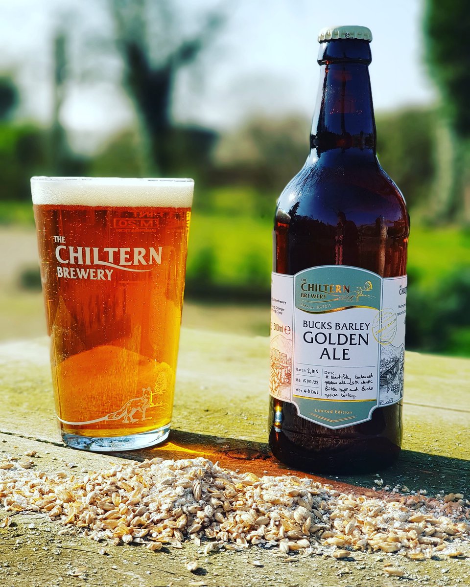 Bucks Barley Golden Ale is one of our latest small batch limited edition brews &amp; the perfect partner for the sunshine!

Brewed with barley grown locally on the Waddesdon estate, this 4.8% ale is refreshing &amp; floral with delicate dried fruit aromas.

shop.chilternbrewery.co.uk/collections/bo…