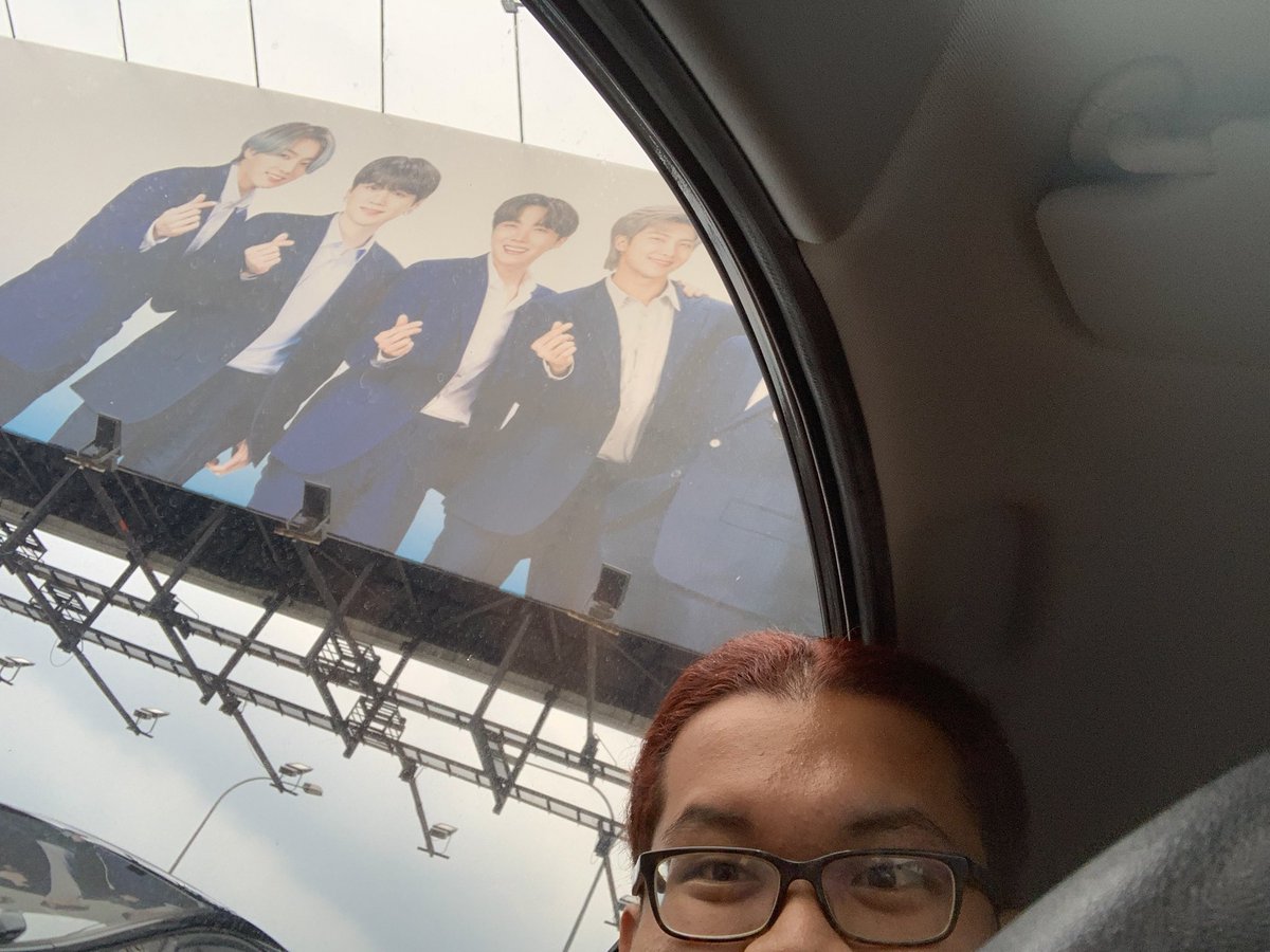 btsstuffs_'s tweet photo. With my lovely bestfriend for evahhh~~
#sempat selfie sbb jem teruk HAHAHA https://t.co/h9dgGhoWcH