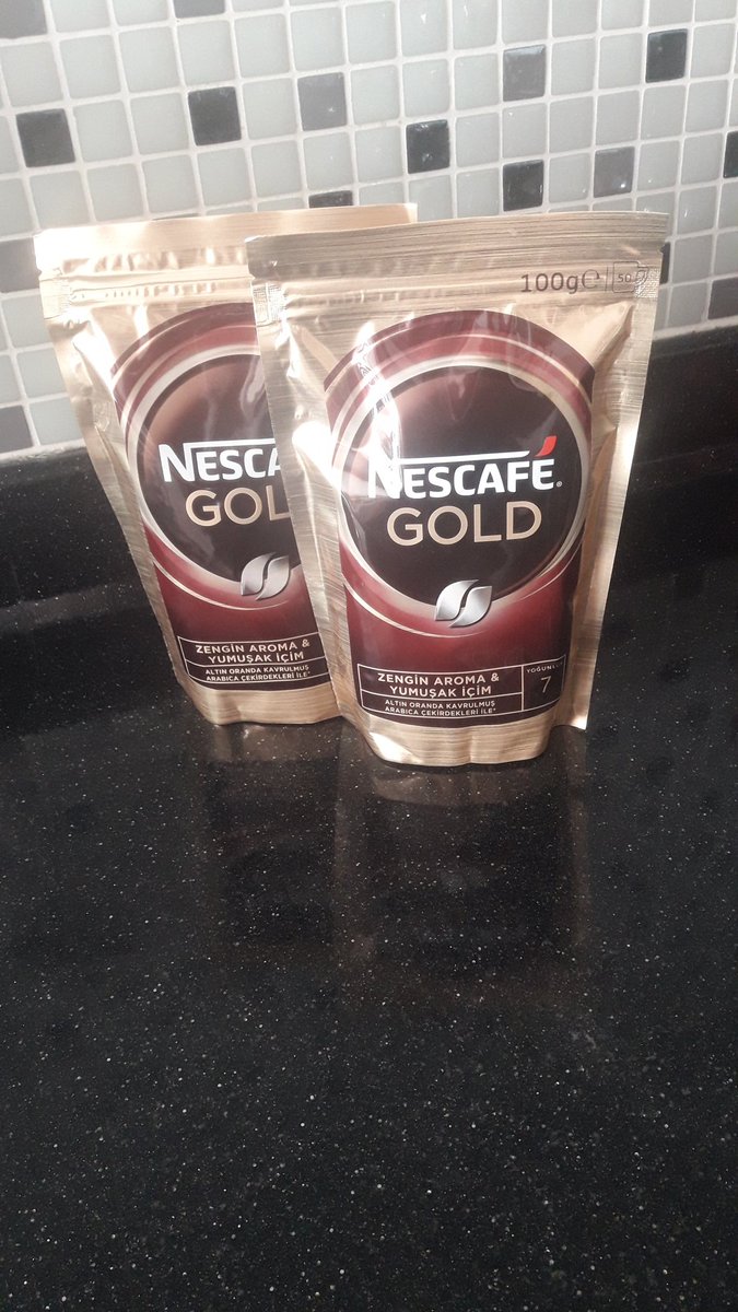 #nescafe  <a href="/NescafeTR/">Nescafé Türkiye</a>  hediyem hediyesiyle birlikte ulaştı çokkkk thankyou 💛💛💛 Iyi ki varsın 💗