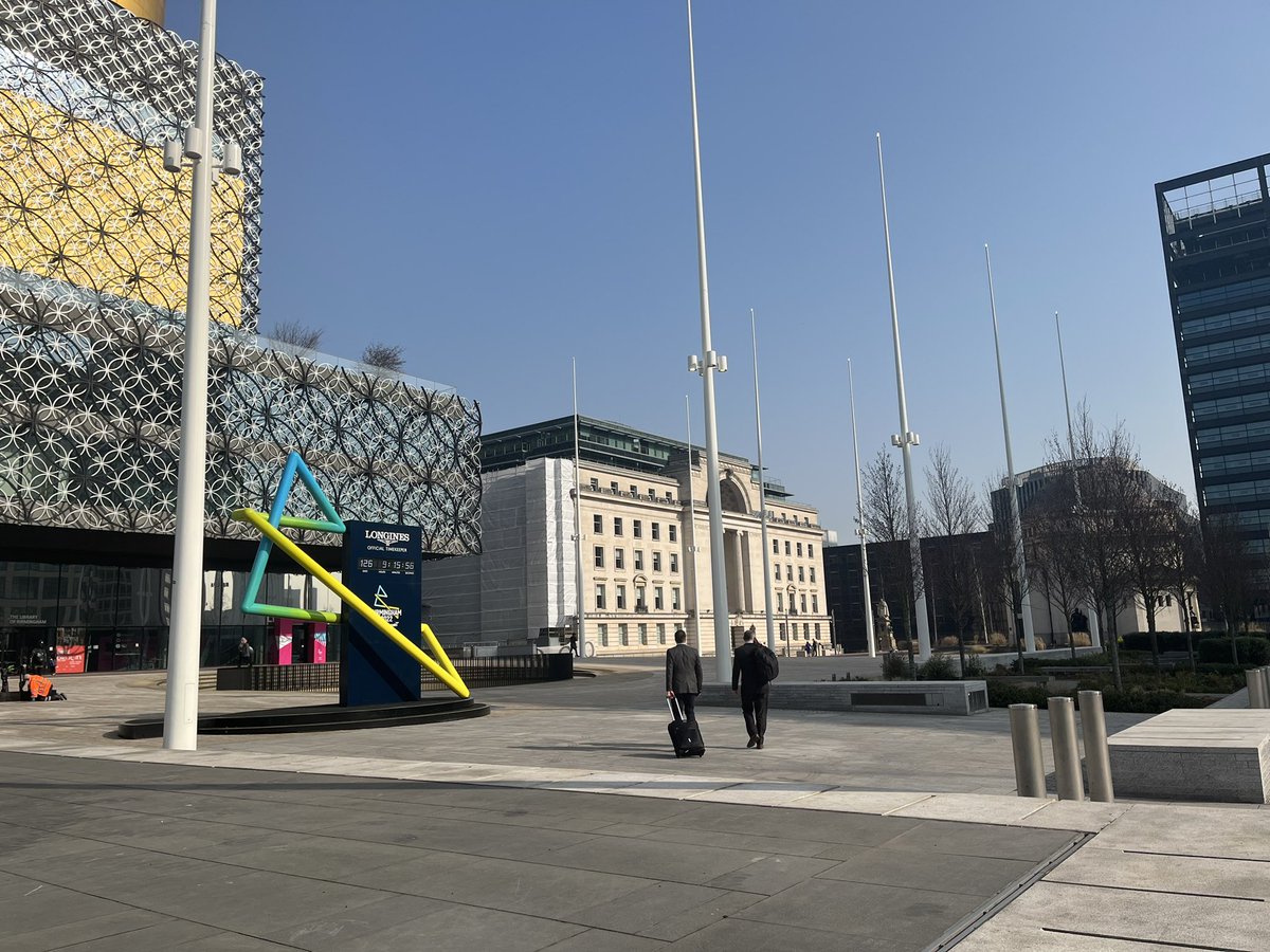 What a lovely day for some @hydrocknews business planning in my favourite city 💖