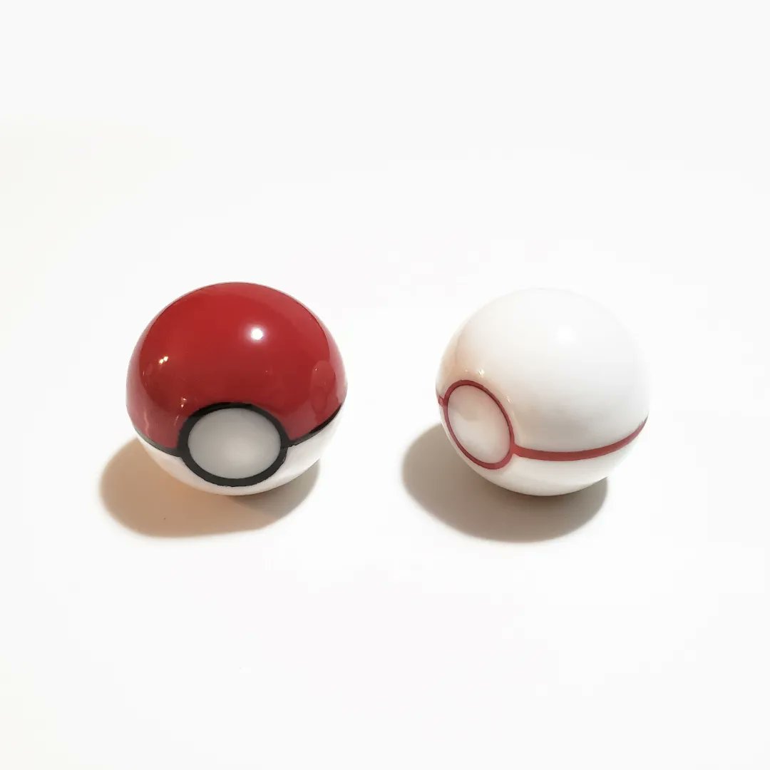 fightstickguy's tweet photo. A couple #pokeball tops going out today including this all new #Premierball top! I'm gonna need to find a faster way to make these this summer! #Fightstickguy #arcadestick https://t.co/e0QCAZFzo8