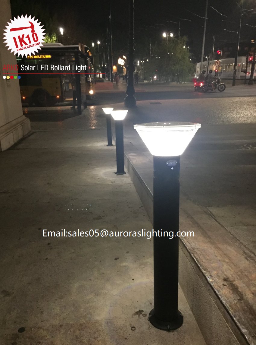 IK10 vandal-resistant solar led bollard light with a polycarbonate dome over the solar panel. It can protect the solar panel from striking very well.#SolarBollardLight #IK10 #SolarLawnLight
#SolarPathwayLight