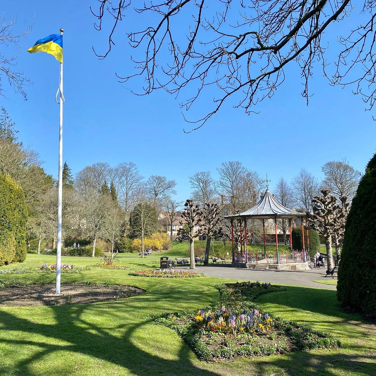 DorchesterBID's tweet photo. Spring is here! πΌ The Walks and Borough Gardens in Dorchester beautiful as always βοΈ #DiscoverDorchester #SpringintoDorchester https://t.co/0ybaW4HGwF