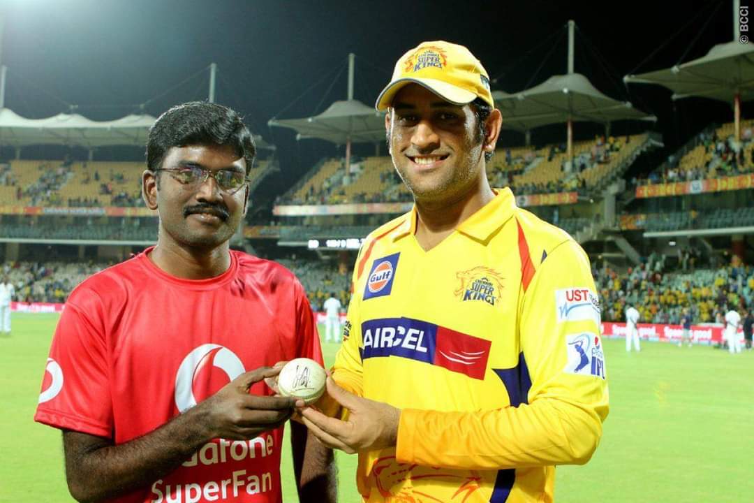 ManobalaV's tweet photo. Thanks #MSDhoni for your services as #CSK captain.

#WhistlePodu https://t.co/Gpbq1WJXwO