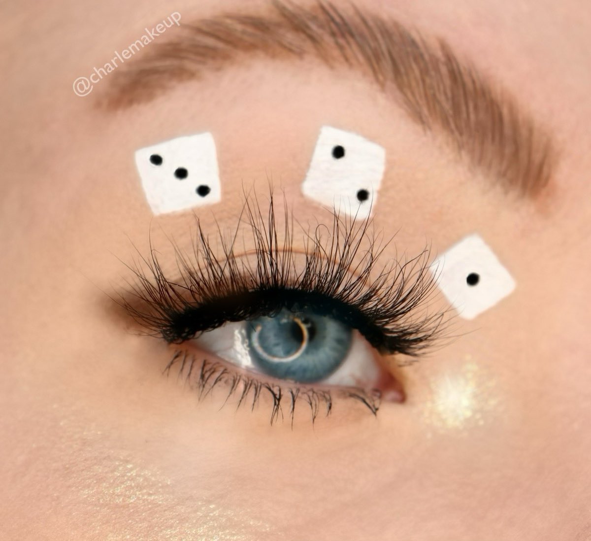 charlemua's tweet photo. 🎲 Roll The Dice 🎲 https://t.co/jt81WocVla