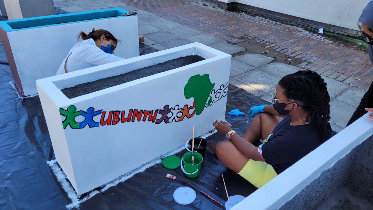 In commemoration of #WorldTBDay2022, #MBHG has partnered with 5 local clinics for the ‘TB: the heART of the matter’ community engagement project.

This project was funded by the <a href="/SUhealthsci/">SU, Faculty of Medicine and Health Sciences</a> Social Impact Fund 

#WorldTBDay #WTBD2022 #CommunityEngagement #TBart #watchthisspace