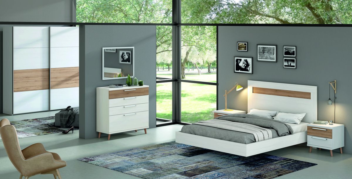 BanderaVivar's tweet photo. En la escala de perfección, primero está nuestra preciosa #Málaga, y después este #dormitorio... OMG 😍😍😍😍 https://t.co/X3vZs0BSbC https://t.co/heTHQK2E6F