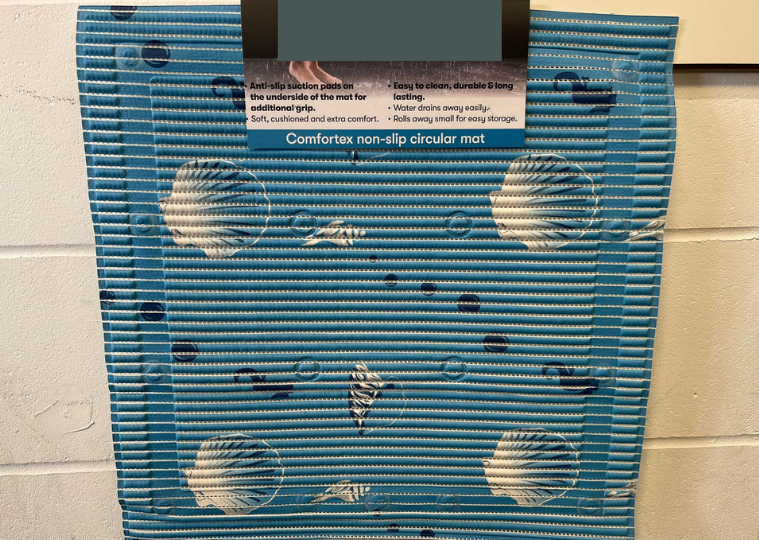 Caravanstuff4U's tweet photo. What's wrong here? 
The first one to get it right wins the mat😉

(It's not the censored branding, that was me) https://t.co/T0A3PeLc9g