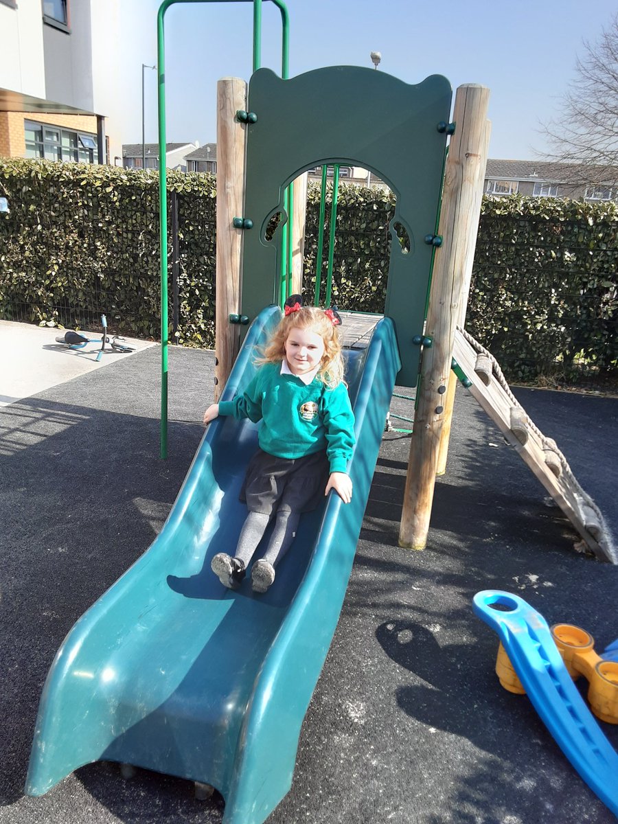 gcpfs1's tweet image. The children in Waddles Nursery have been enjoying the lovely sunshine today, Spring is finally here 😊 @PrimaryGreat #gcpphysicaldevelopment