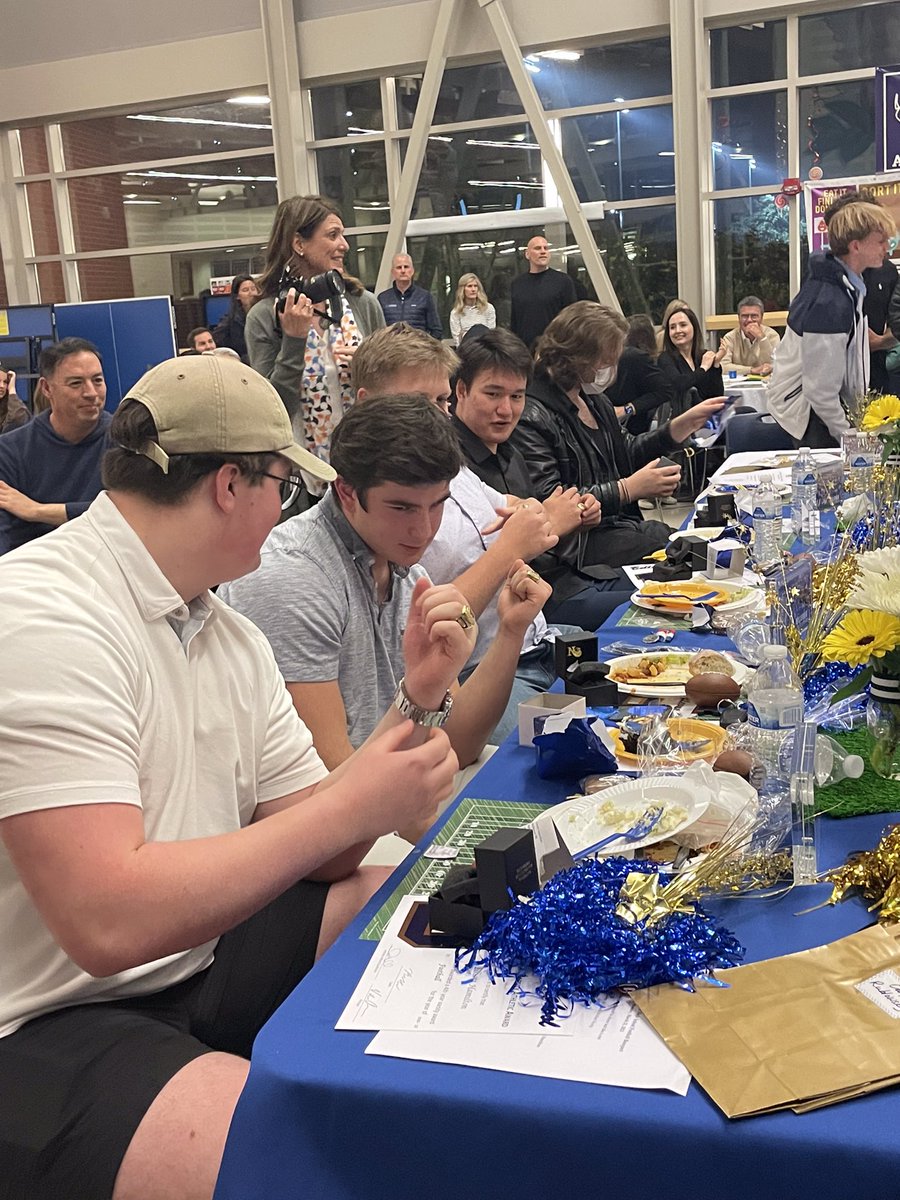 BellevueFB tweet picture